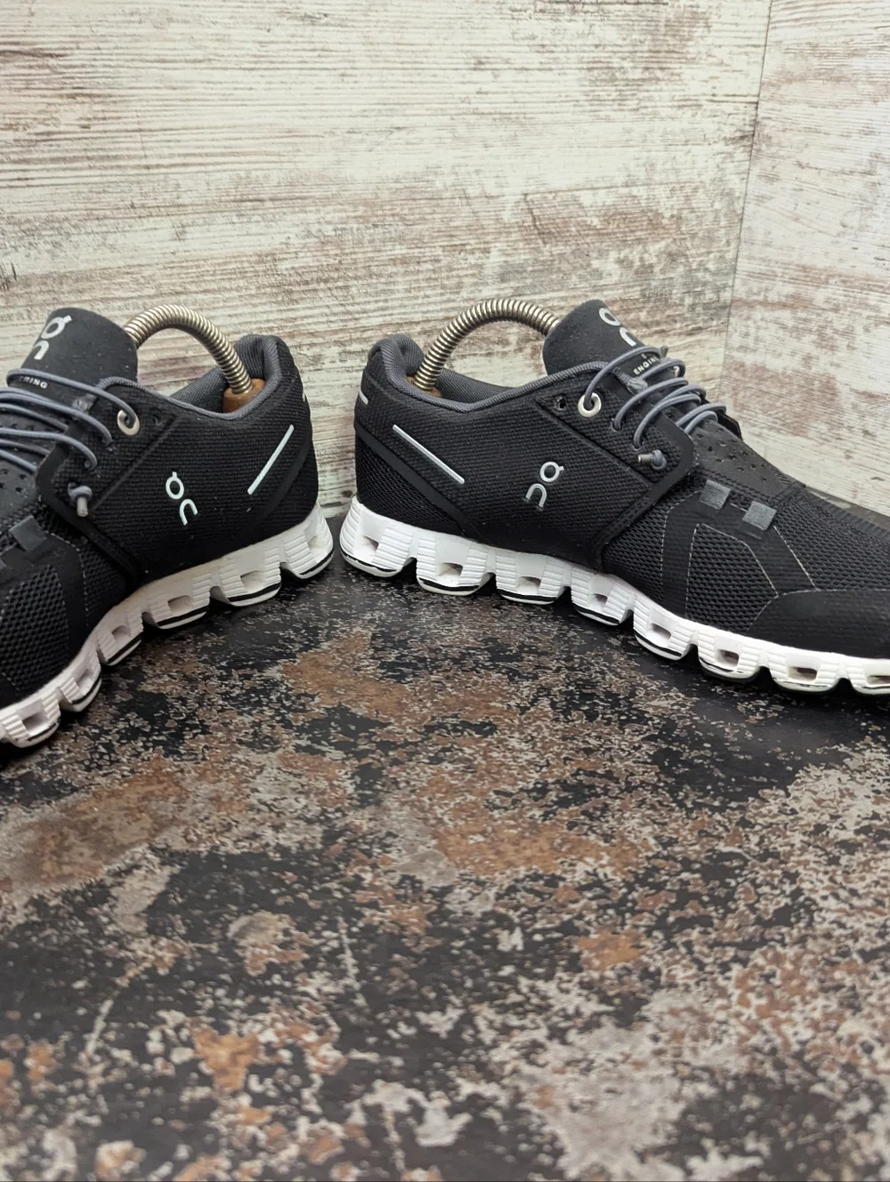 Womens On Cloud Athletic Shoes Sz 8 Used Black Mesh Walking Gym Workout - Picture 4 of 8